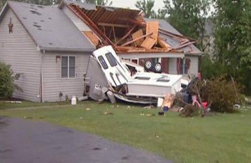 Tornado Indianapolis Today [PHOTOS]: Homes Severely Damaged, Power
