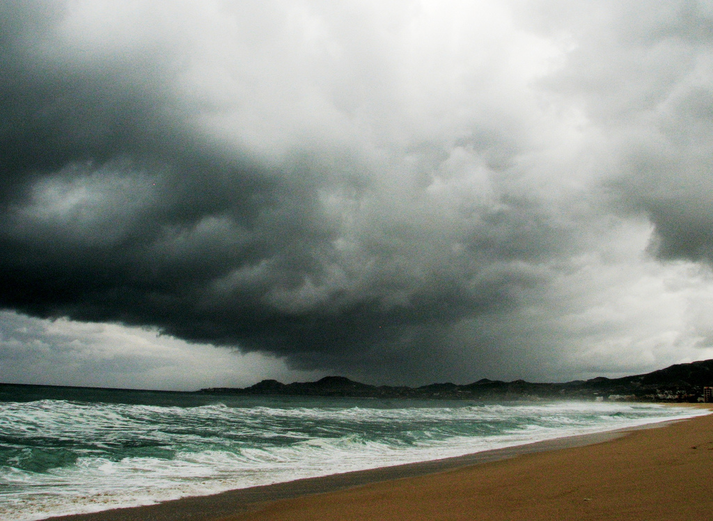 Cabo Hurricane Season 2014: Strongest Storm Recorded Called Odile Hits ...