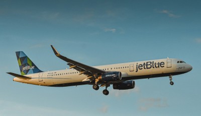 JetBlue Plane Forced Back to JFK After Debris Found in Engines