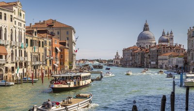 Critics Slam Venice Tourist Fee Despite Raising Significant Revenue